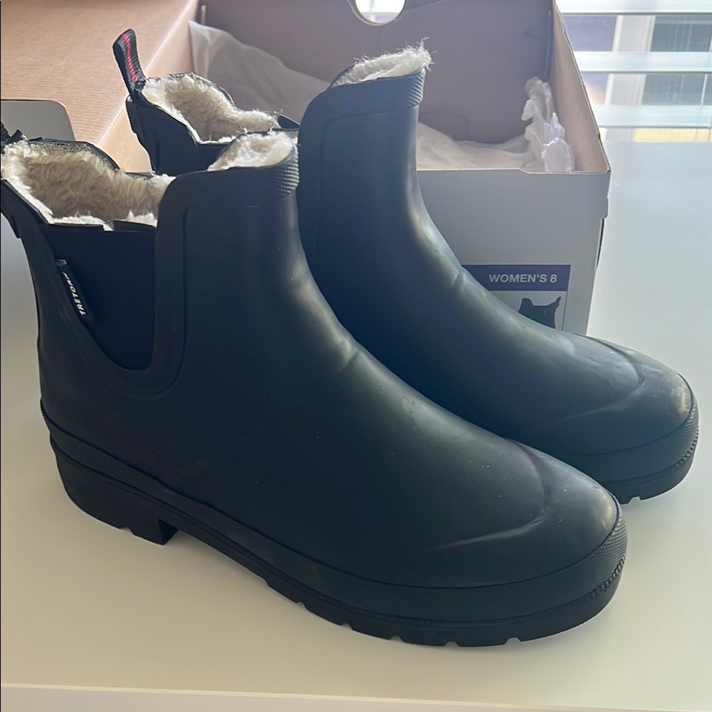 Tretorn Lina Black Chelsea-Style Waterproof Rain Boots memory foam warm lined